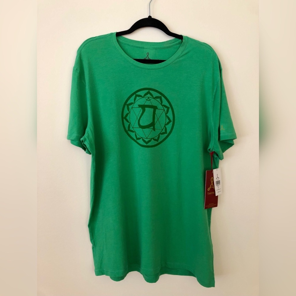 🆕 Men’s Tantris T-Shirt